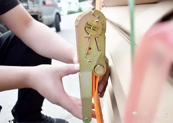 7bd032d6-6a04-4567-aac5-132a16688664